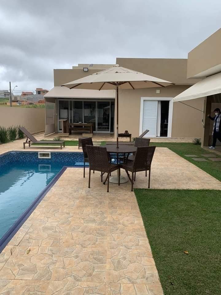 Casa Alto Padrão - Venda - Centro - Vargem Grande Paulista - SP